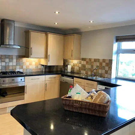 Ab - Top Floor 2 Bed Modern Town Centre Apartment With Parking For One Vehicle Stratford-upon-Avon Esterno foto