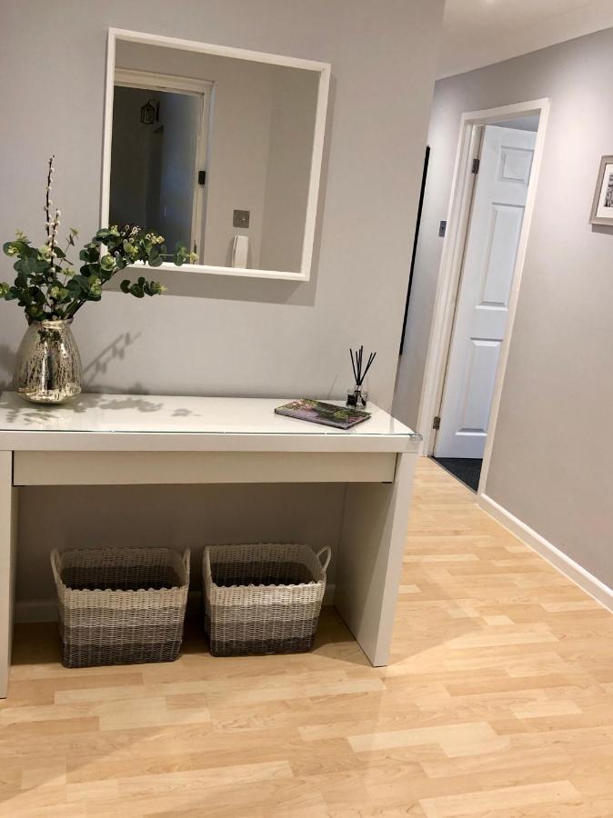 Apartment Ab - Floor 2 Bed Modern Town Centre With Parking For One Vehicle Stratford-upon-Avon